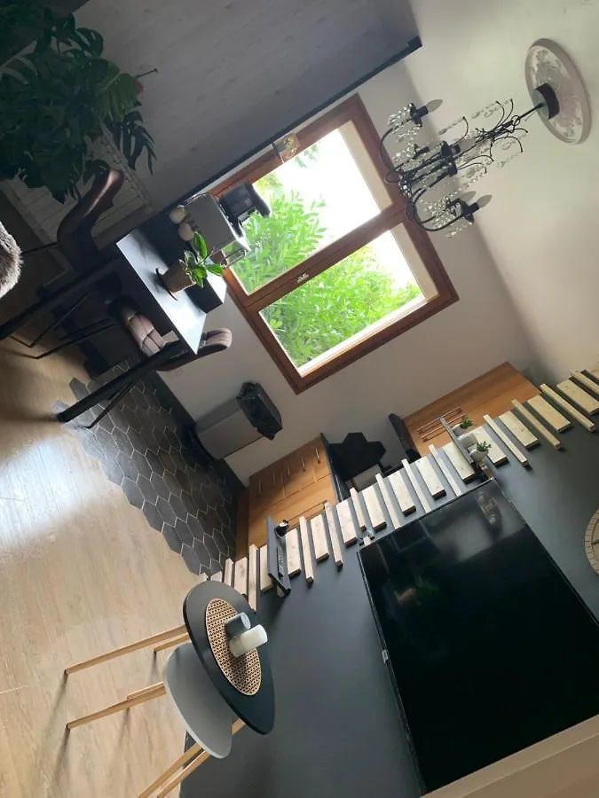 V&V Lodge Alby-sur-Cheran France